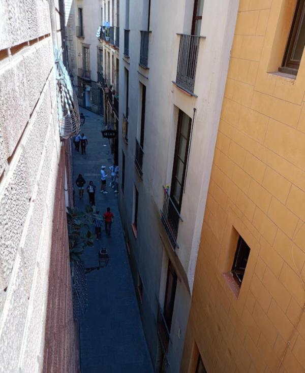 Banys Nous R2 Bed & Breakfast Barcelona Exterior photo